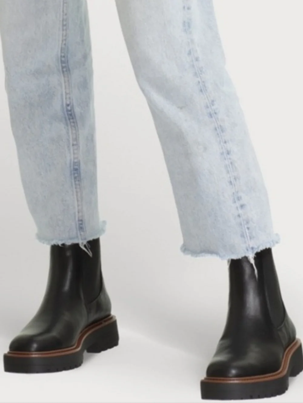 Sam Edelman Laguna Chelsea Leather Boots Size 8.5